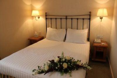 фото отеля Madison Hotel Swindon