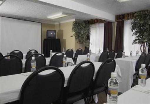 фото отеля Best Western InnSuites Hotel Albuquerque Airport