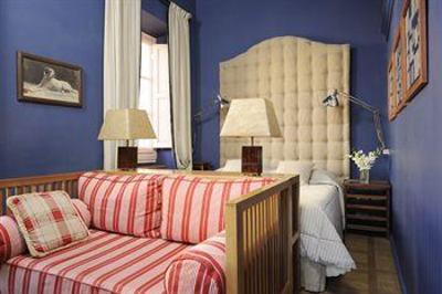 фото отеля Casa Howard Guest Houses