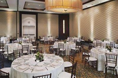 фото отеля Doubletree Hotel Boston/Bedford Glen
