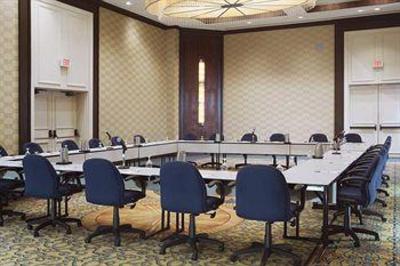 фото отеля Doubletree Hotel Boston/Bedford Glen