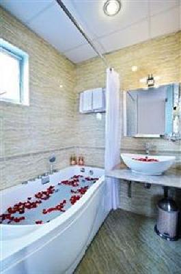 фото отеля A & Em 39 Thu Khoa Huan Hotel Ho Chi Minh City