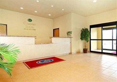 фото отеля Comfort Suites North IH 35