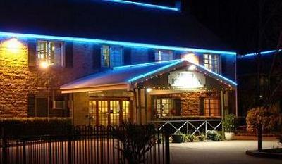 фото отеля Campbelltown Colonial Motor Inn