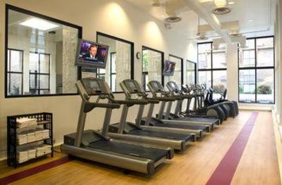 фото отеля Sheraton Milwaukee Brookfield Hotel