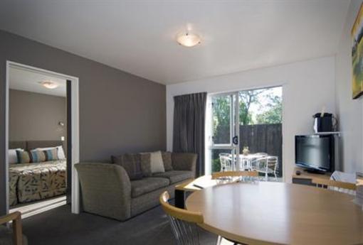 фото отеля FYFFE on Riccarton Motor Lodge