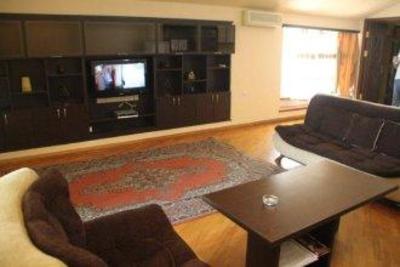 фото отеля Apartamentyi Tatev