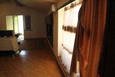 фото отеля Apartamentyi Tatev