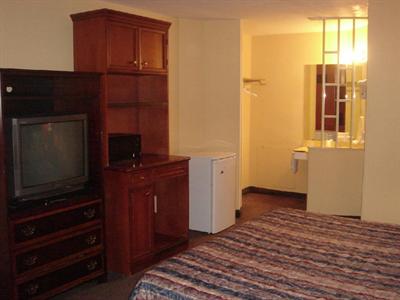 фото отеля Endicott Inn