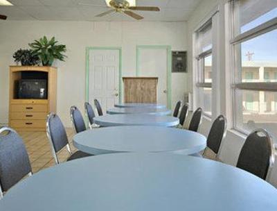 фото отеля Days Inn St. Johns
