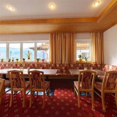 фото отеля Hotel Alpenrose Fendels