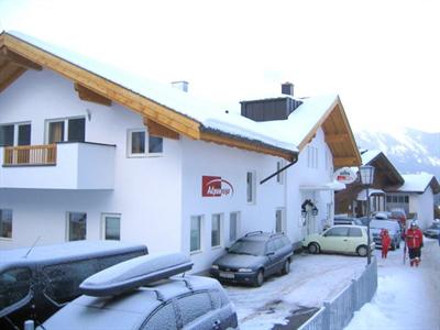 фото отеля Hotel Alpenrose Fendels