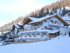 фото отеля Hotel Alpenrose Fendels