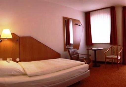 фото отеля Aviva Apartment Hotel