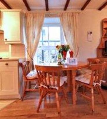 фото отеля Castle Hill View Cottage Hexham