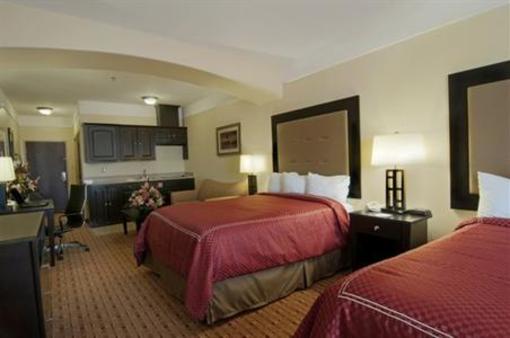 фото отеля Super 8 Hildalgo McAllen