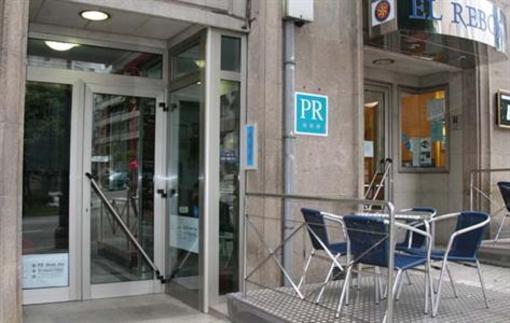 фото отеля Hostal Gran Via Vigo