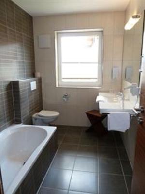 фото отеля Apart Ideal Guesthouse Lermoos