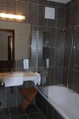 фото отеля Apart Ideal Guesthouse Lermoos