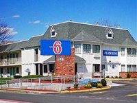 Motel 6 Enfield / Hartford