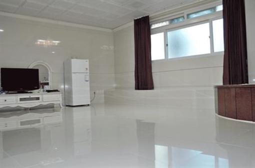 фото отеля Donghae Medical Spa Convention Hotel
