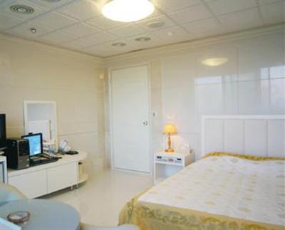 фото отеля Donghae Medical Spa Convention Hotel