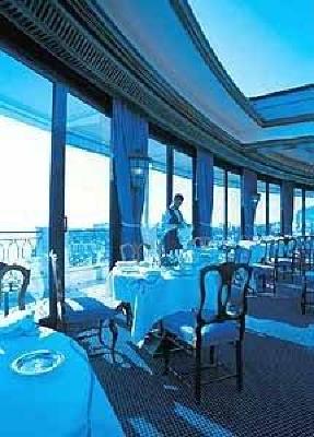 фото отеля Hotel De Paris Monte Carlo