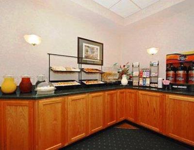 фото отеля Comfort Inn New Castle
