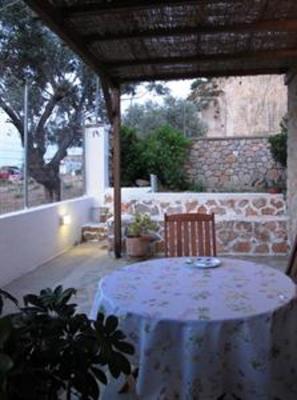 фото отеля Agnanti Beach Apartments Archangelos (Rhodes)