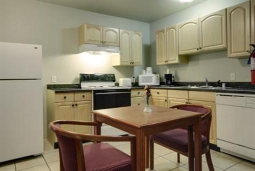 фото отеля Americas Best Value Inn & Suites Gallup
