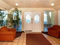 Quality Inn & Suites Redwood Coast