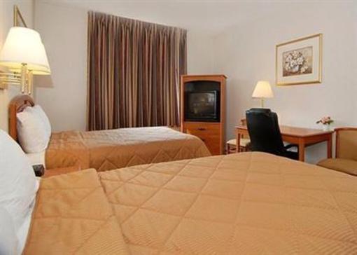 фото отеля Comfort Inn & Suites Mundelein
