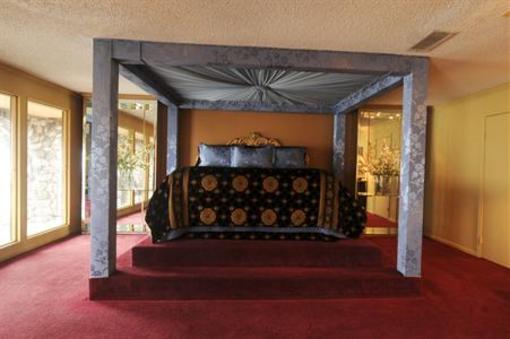 фото отеля Butler Manor