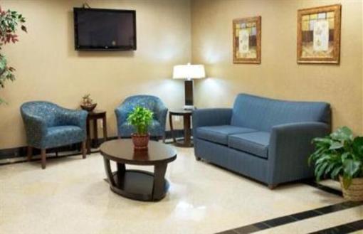 фото отеля Holiday Inn Express Hotel & Suites Sealy