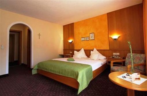 фото отеля Romantika Apartment Sankt Leonhard in Pitztal