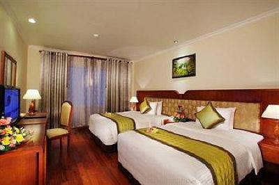 фото отеля First Hotel Ho Chi Minh City