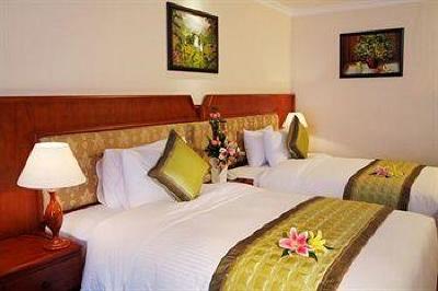 фото отеля First Hotel Ho Chi Minh City