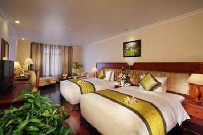 фото отеля First Hotel Ho Chi Minh City