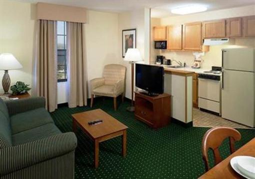 фото отеля TownePlace Suites Dallas Las Colinas