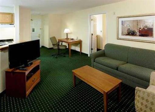 фото отеля TownePlace Suites Dallas Las Colinas