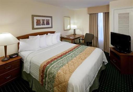 фото отеля TownePlace Suites Dallas Las Colinas