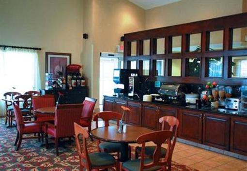 фото отеля TownePlace Suites Dallas Las Colinas