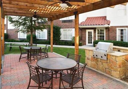 фото отеля TownePlace Suites Dallas Las Colinas