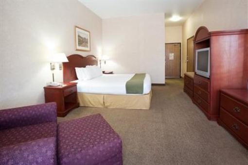 фото отеля Holiday Inn Express Bernalillo