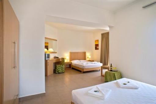 фото отеля Elena Beach Hotel