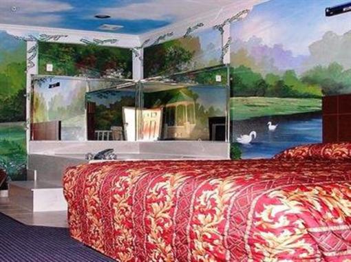 фото отеля Scottish Inns & Suites - Willowbrook