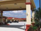фото отеля Scottish Inns & Suites - Willowbrook