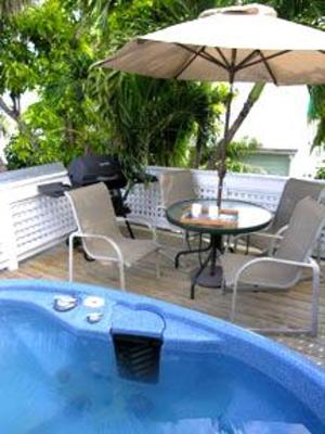 фото отеля Andrews Inn & Garden Cottages Key West