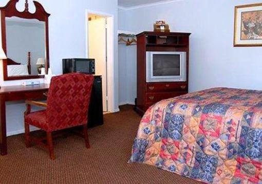 фото отеля Rodeway Inn Kingston