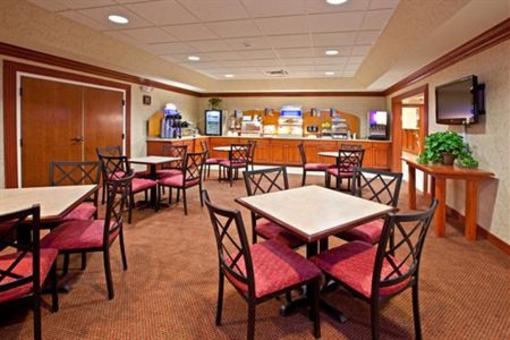 фото отеля Holiday Inn Express Campbellsville
